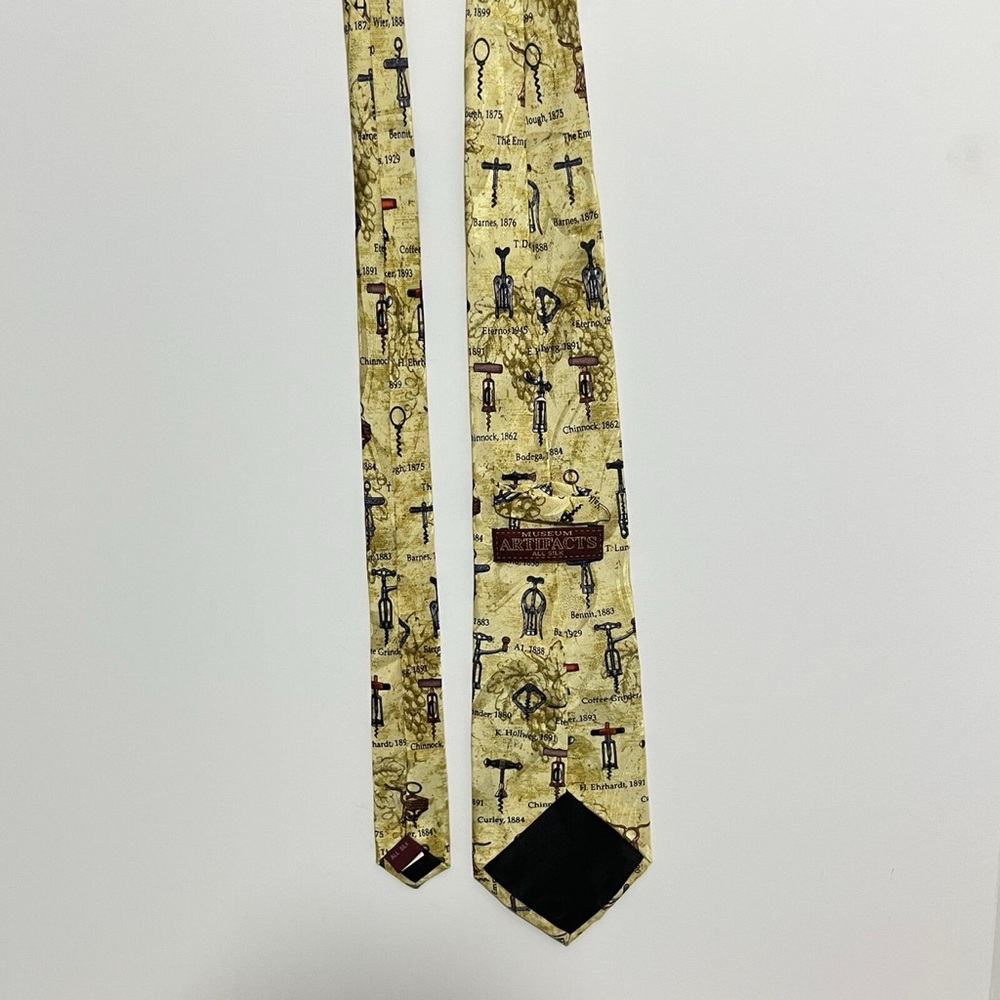 Mens 100% Silk Neck Tie Wine Corkscrews Grapes NWT